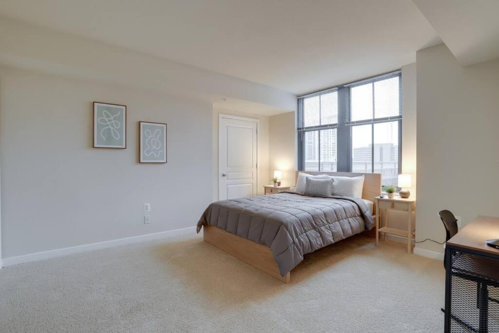 Pentagon City Comfort Modern Stay Arlington Exterior photo
